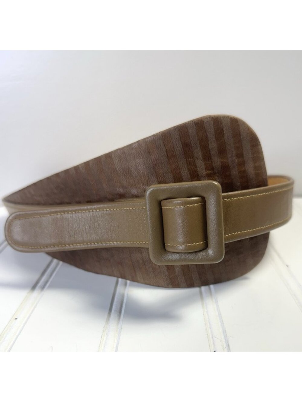Vintage Brown Leather 80s Belt Sml Striped Adjustable Up To 28” Waist Y2K Retro